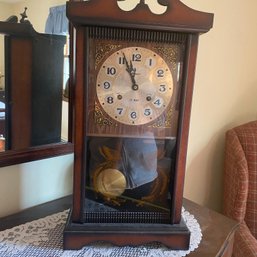 Vintage Alaron Mantel Analog Clock With Key (BR)