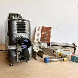 Vintage LA BELLE Model 500 Slide Projector With Extra Lamp Tube (IS)