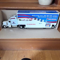 2013 New Hampshire Motor Speedway Fold Out Truck (Entry)