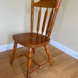 Vintage Solid Maple Wood Chair (Small Front RM )