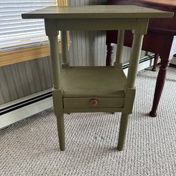 Green Farmhouse Vintage Side Table With Drawer (DR)