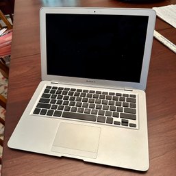 13' MacBook Air - Untested - See Description (DR)