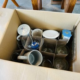 Kitchen Box Lot: Mugs, Glasses, Etc.