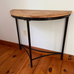 Half Moon Accent Table (DR)