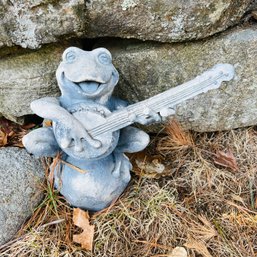 Frog With Banjo Garden Statue (Outside)