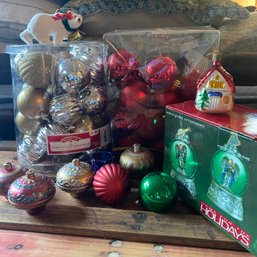 Mixed Lot Of Christmas Ornaments, Shatterproof Ball, Angel Snow Globes & More (BR)