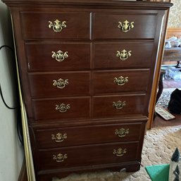 Thomasville Tall Dresser (MB)