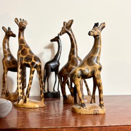 Large Lot Of Wooden Giraffe Figures - Smaller Wooden Carved Giraffe Figurines Plus Large Painted Giraffe