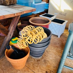 Large Pot Assortment With Hoses - See Photos To View All! (Barn)