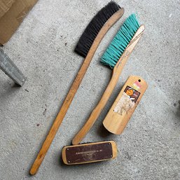 Lot Of Four Vintage Brushes With Wooden Handles (Garage Right)