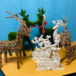 Lot Of 7 Reindeer Decorations (basement)