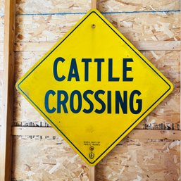 Large Vintage Cattle Crossing Sign (Barn)
