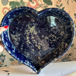 BENNINGTON Potters 1951 Heart Shaped Blue Speckled Baking Dish (DR)