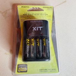 4 Ultra High Capacity AA Batteries With European Charger, New In Package (Dining Room 48088)