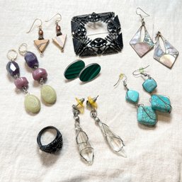 Natural Stone Jewelery: Earrings, Ring And Brooch (Tote)