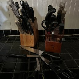 Pair Of Knife Blocks With Assorted Knives Incl. Henckel, Pampered Chef (Kitchen)