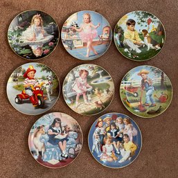 Set Of 8 Danbury Mint Children Of The Week Collectible Plates