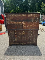 Distressed Vintage Dresser Storage-perfect For Restoration (Garage)