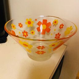 Orange And Yellow Flower Glass Serving Bowl (Kitchen)