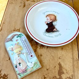 PRECIOUS MOMENTS Wall Thermometer Plus Vintage LITTLE FOLKS 1975 Christmas Plate (LR)