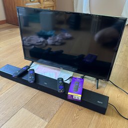 TCL ROKU TV With TCL Sound Bar (Master BR)