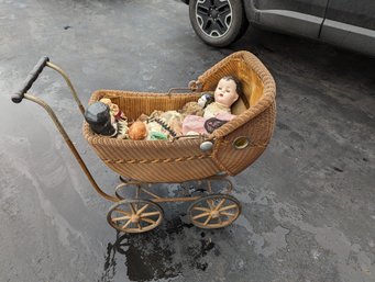 Vintage Wicker Doll Carriage With Dolls (Garage)