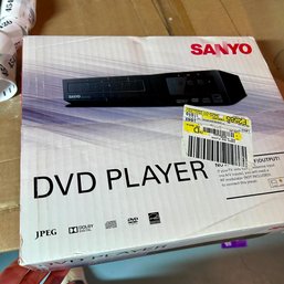 SANYO DVD Player In Box