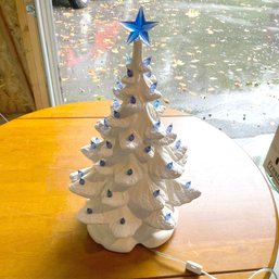 Vintage Ceramic Tabletop Christmas Tree (garage)