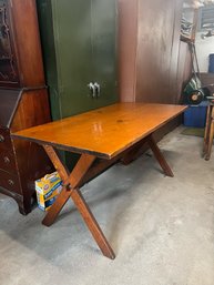 Sturdy Vintage Wood Table 5' Wide X 30'x30' (Garage)