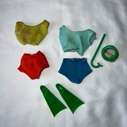 Vintage Barbie 1964 Two Piece Swimsuit #860 And Accessories (JC)