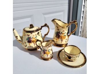 Wade Festival Tea Pot, Pitchers And Demitasse Cup And Saucer MB2