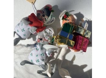 Annalee Christmas Two Mice & Elf Dolls From 1990s (Garage) MB2