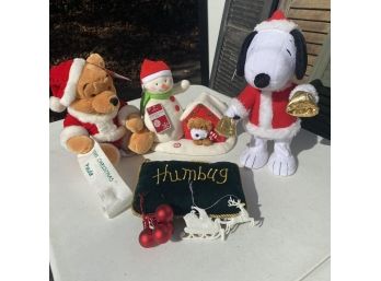 Christmas Plush Characters Incl Disney, Musical Snowman By Hallmack & Bell Ringer Snoopy (Garage Right) MB2