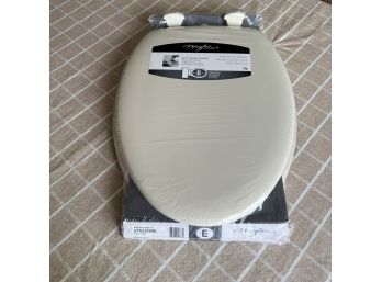 Elongated Toilet Seat Brand New