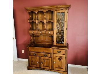 Country River Masterpiece Pine Hutch With Dry Sink (Basement)