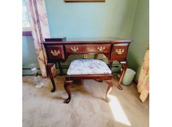 Vintage Sumter Cabinet Company Vanity With Stool And Side Mirror (Master Bedroom) Gorgeous!