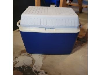 Rubbermaid Cooler (Basement)