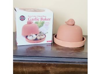 Terracotta Garlic Baker (Dining Room)