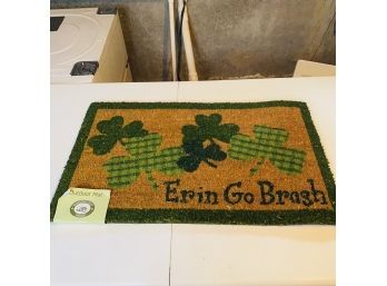 Outdoor Irish Pride Mat (Basement Shelf)