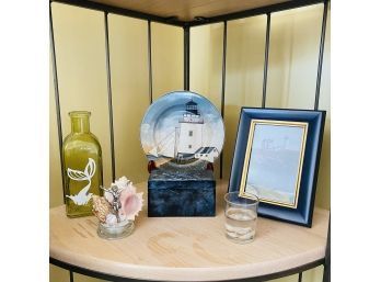 Assorted Beach-Themed Decor Shelf Lot No. 3 (Zone 3)