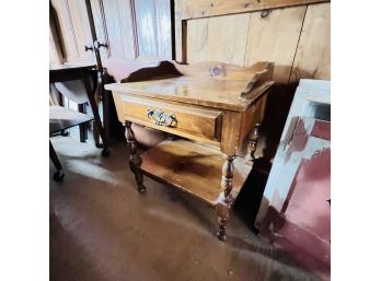 Table With Drawer For Refinished Project * (Barn - Side Room)