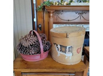 Vintage Cheesebox Plus Basket Of Acorns (Room 2)