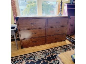 Beautiful 6 Drawer Franklin Ben Dresser With Gold Runner  (Room 2)