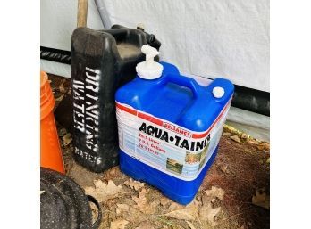 Pair Of Portable Water Tanks (Shed 1)