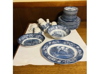 Staffordshire Liberty Blue Ironstone Dish Set Made In England (Kitchen)