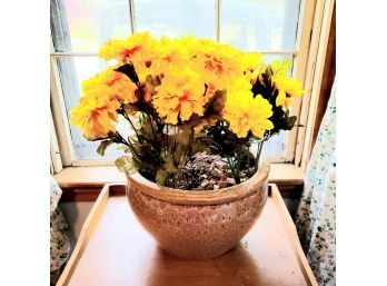 Beautiful Yellow Flowers And Sunflowers Faux Potted Plants (Bedroom)