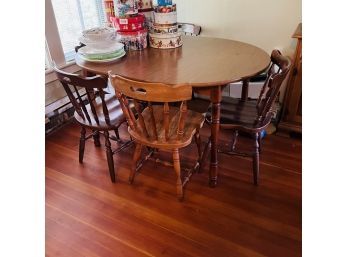 Oval Maple Dining Table With Six Chairs (Upstairs)