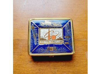 Vintage New York Worlds Fair Compact (Bedroom)