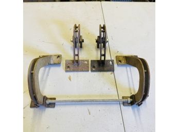 Two Sets Of Metal Brackets (Zone 1)