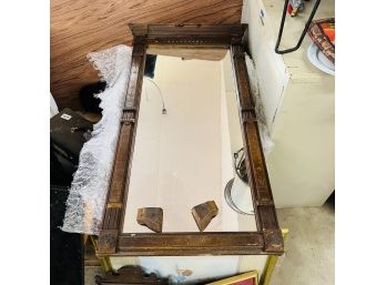 Heavy Antique Mirror (Center Zone)